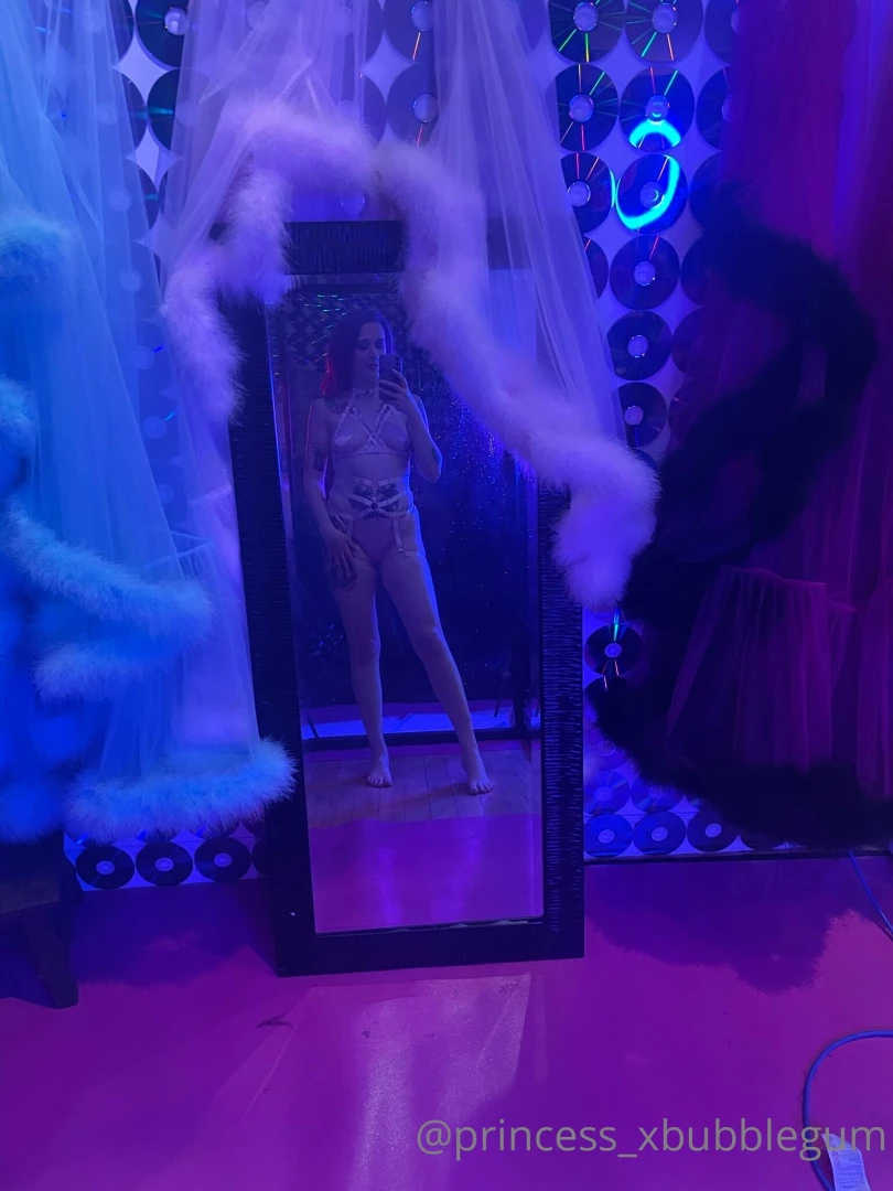 Outfit 2 so excited to get these pictures back 