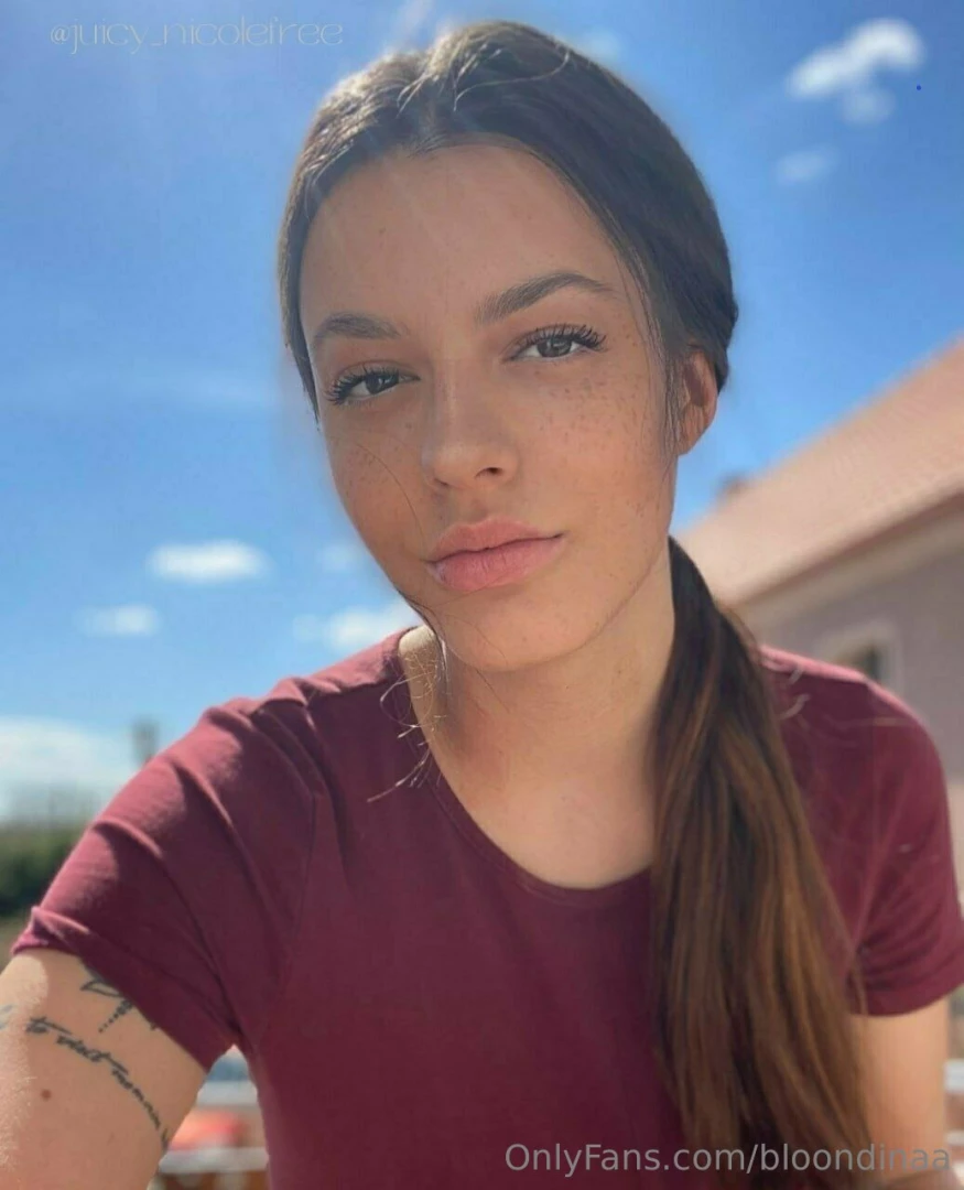 Sweet and funny but with a tight pussy to die for juicy_nicolefree part 51 