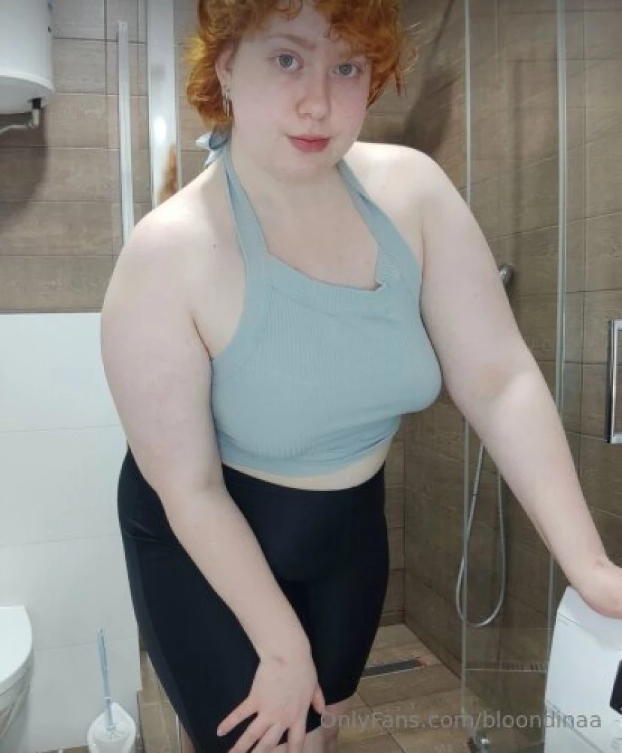 Queen_charly queen_charly this chubby girl is bored now show her what part 1 