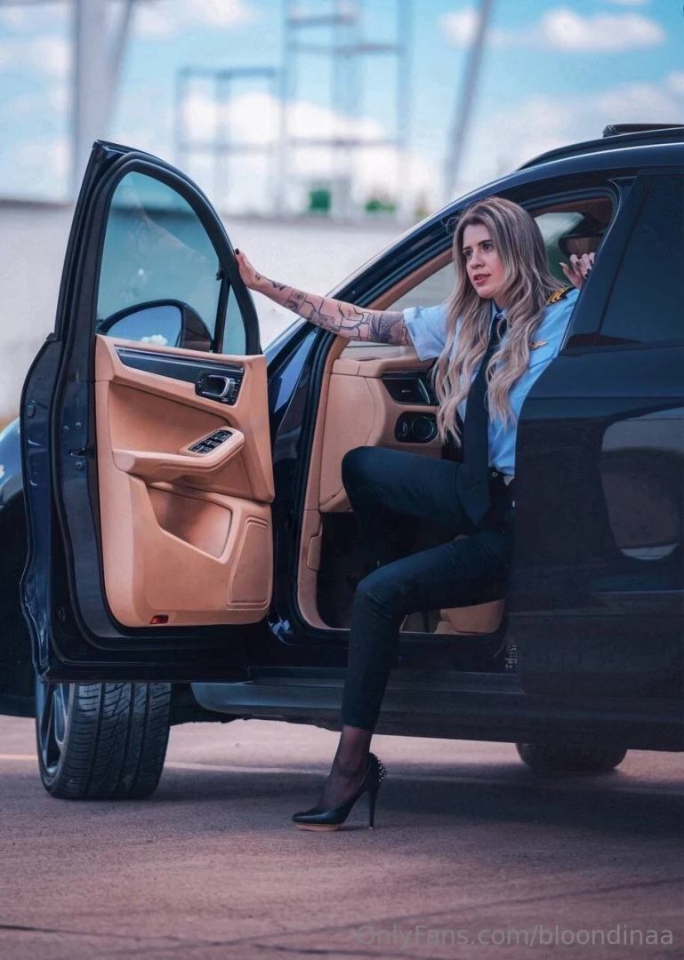 This hot pilot is ready to taken off jump on board unbuckle up and part 2 