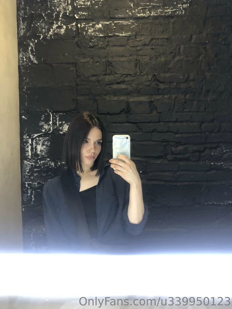 I m just beautiful so don t forget dear 