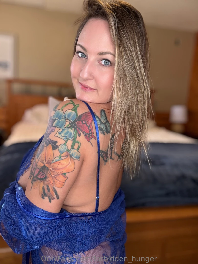 I know you want a peak underneath 