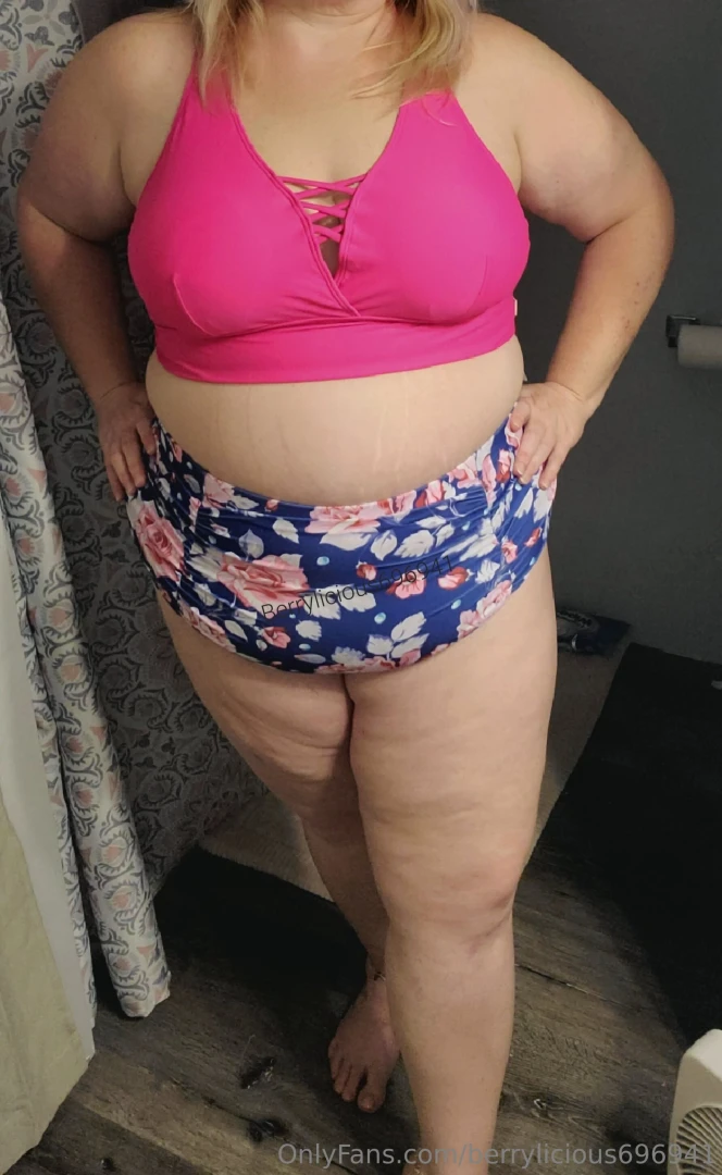 Help a girl out here i like the pink not sure about the orange but had part 1 