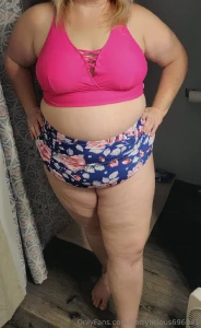 Help a girl out here i like the pink not sure about the orange but had part 1