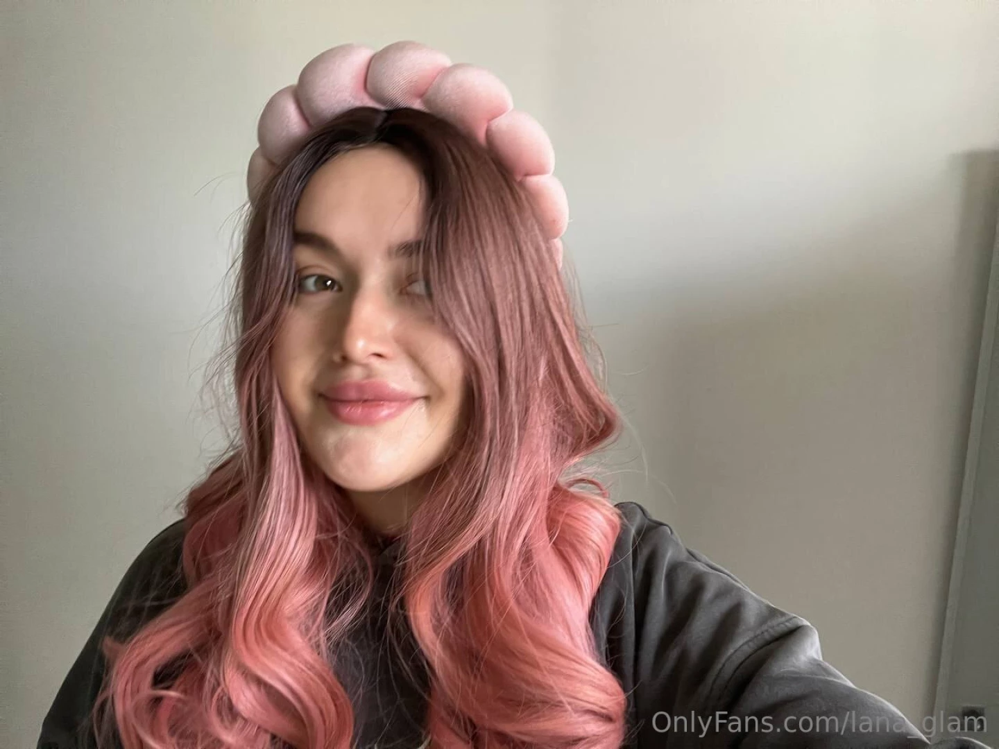 To undermine a beautiful woman is not an easy thing to do because she part 1 