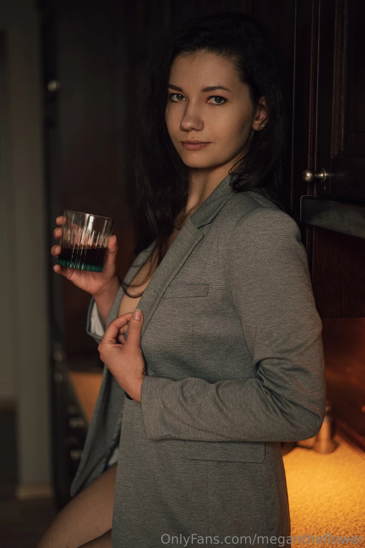 Full set i mix whiskey with ambition stirred not shaken part 1 