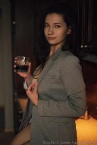 Full set i mix whiskey with ambition stirred not shaken part 1