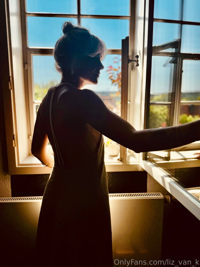 Hi there let the sun come in 