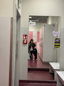 Gym time seriously i m obsessed there s just something about pushing