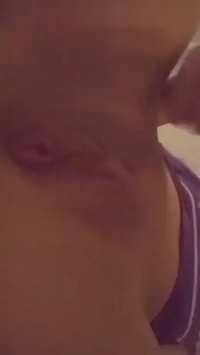 Video in my room on the second morning of avn relaxing before i get 