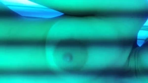 Masturbating in the tanning bed is amazing i took a quick video for