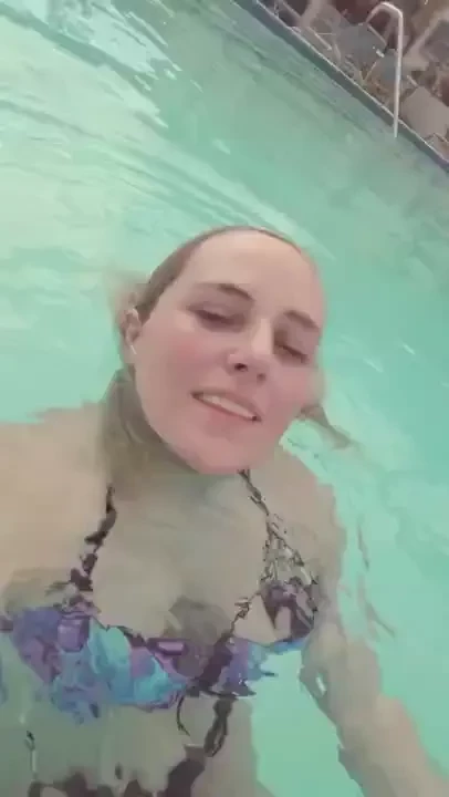 Some pool masturbation and swimming on sundayfunday 
