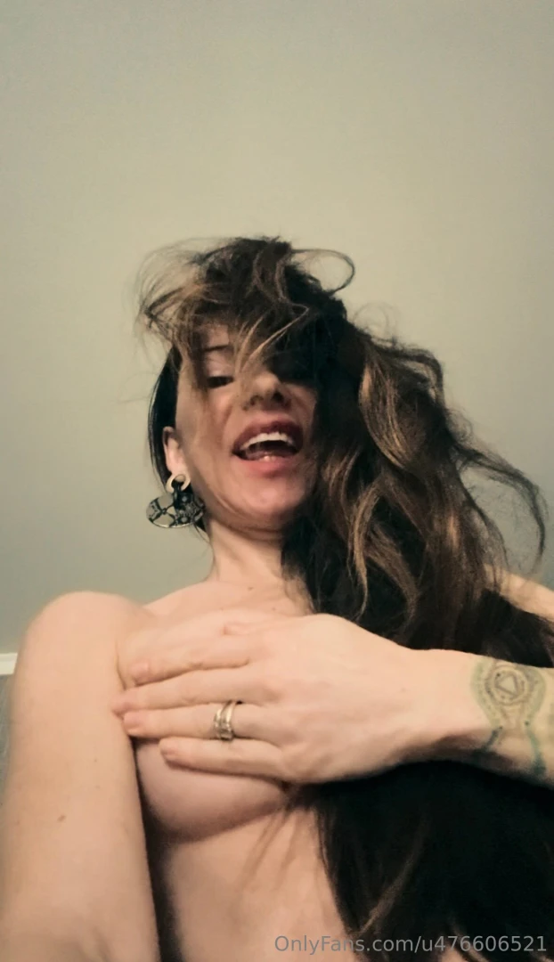 On my patreon today there s - hands up in the air plus a new fully part 1 