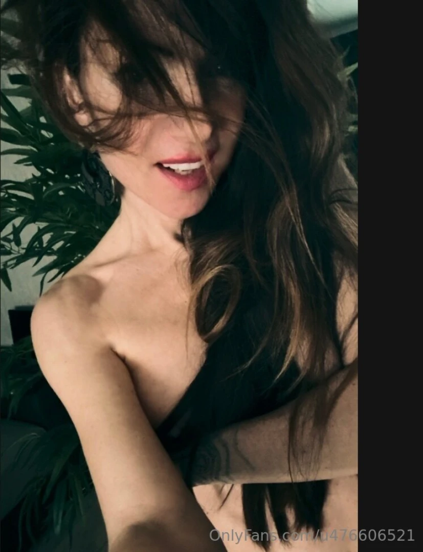 Spring yey meaning more naked time outdoors 