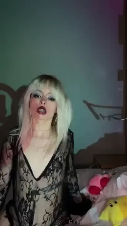 I lose all sense of time as i play with the fire of desire each snap 