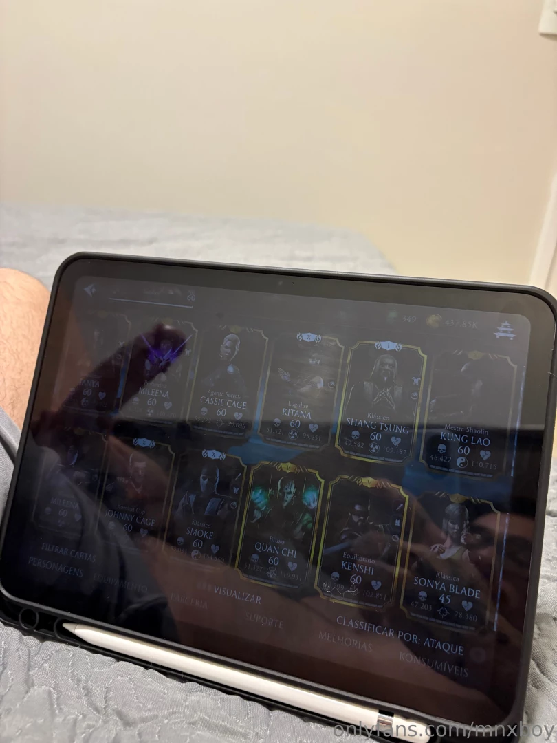 I like to play games what u guys think of my mortal kombat card part 2 