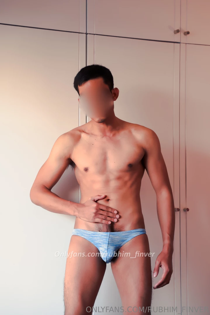 Mysterious man 1 set 3 40 pics 