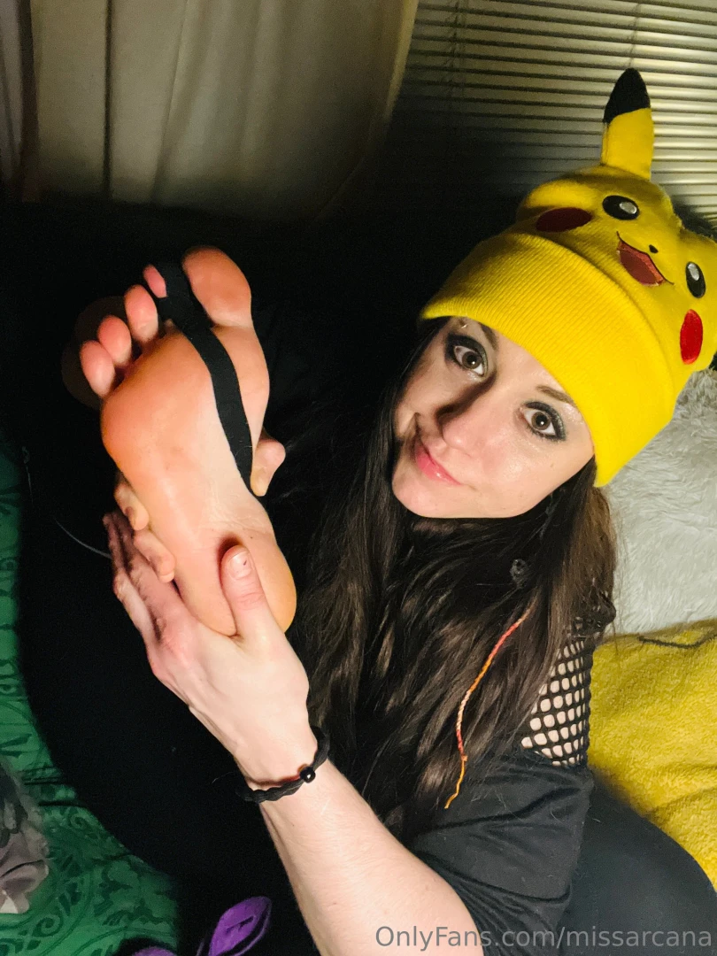 In that last pic i m talking on my arcana phone hehe https onlyfans part 1 