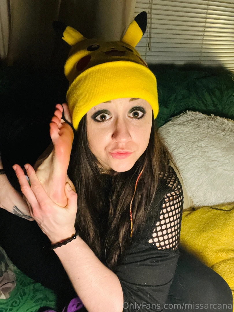 In that last pic i m talking on my arcana phone hehe https onlyfans part 4 