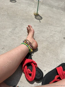 I fuckin love that pussy angle in the first oneeeeeee would you be part 4