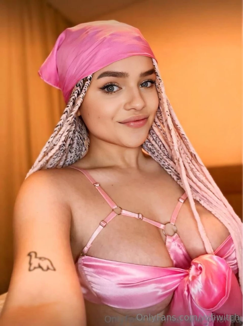 Click here - adriana_orlanda this cutie is online and horny show her part 3 