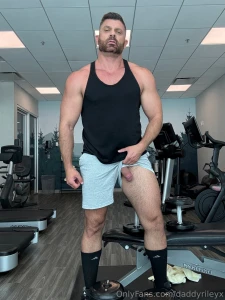 Getting a pump in before pumping another load into the next bottom sl