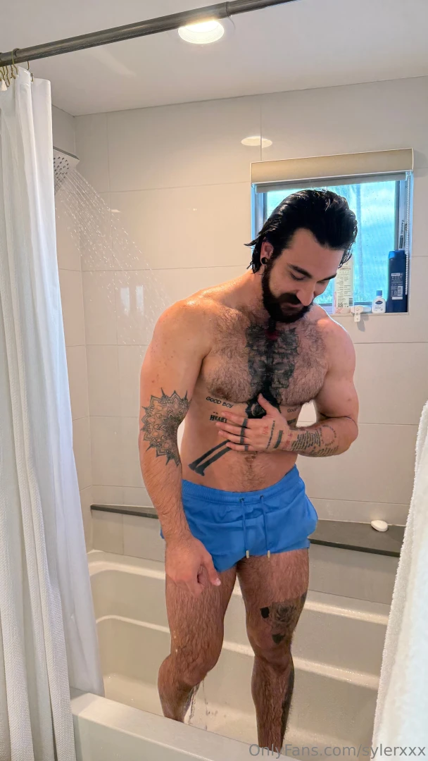 When your bro sneaks in the shower with you 