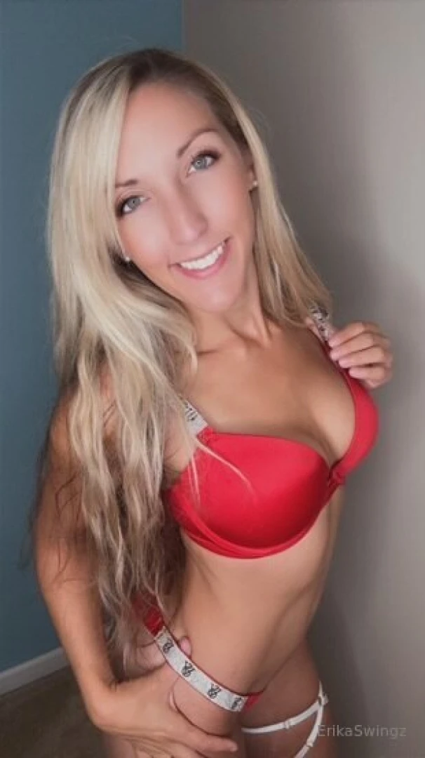 Blondes in red chef s kiss for real part 1 