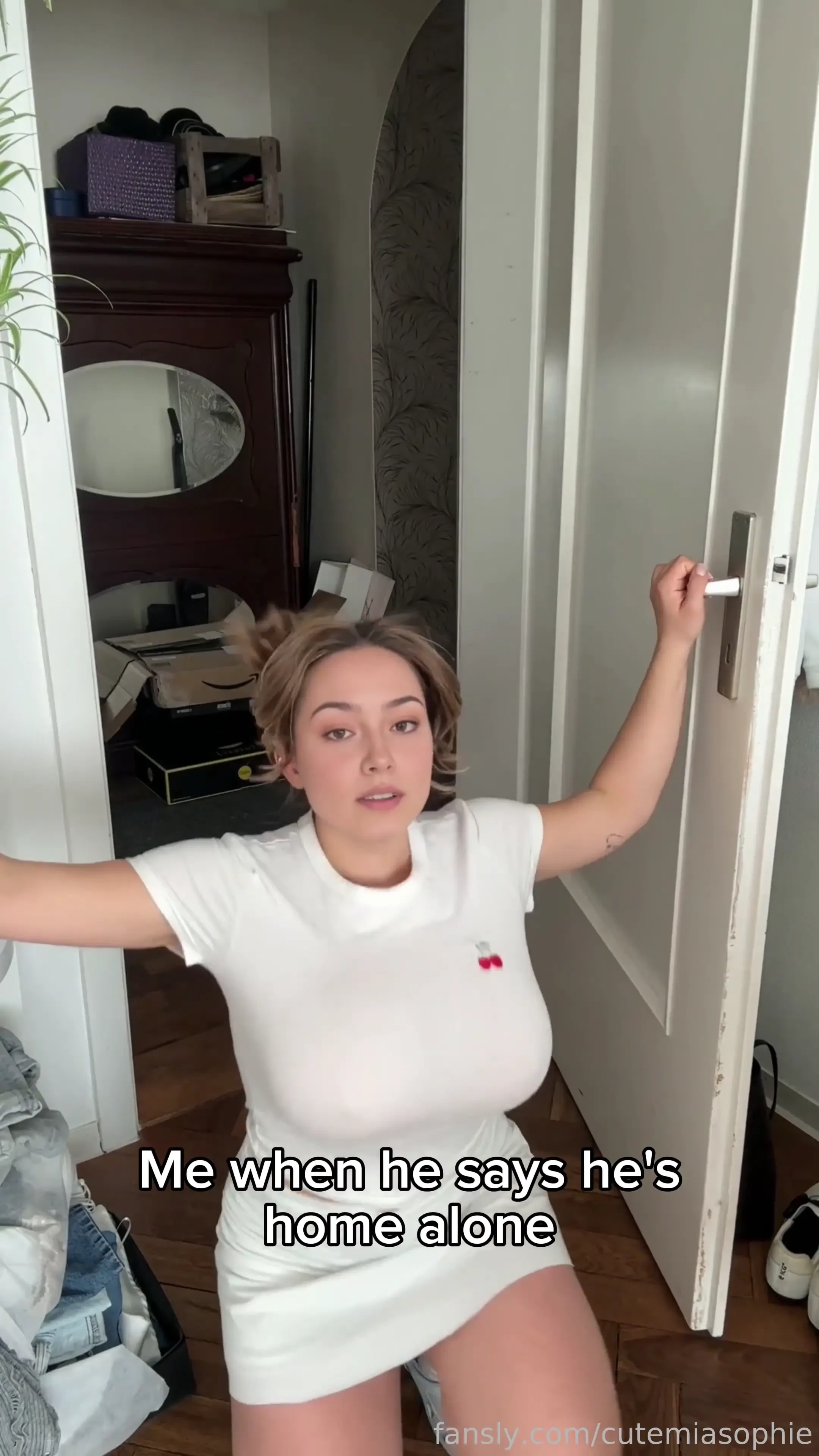 Are you home alone bigboobs bigtits barelylegal boobs curvy teentits 