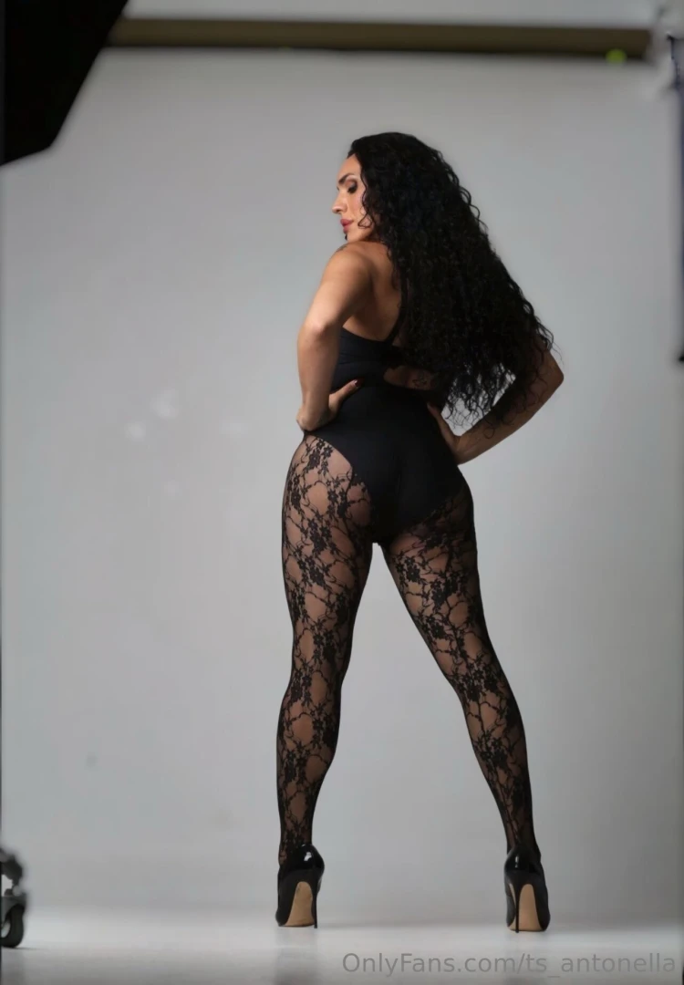 Shhhh i won t say anything touch yourself 