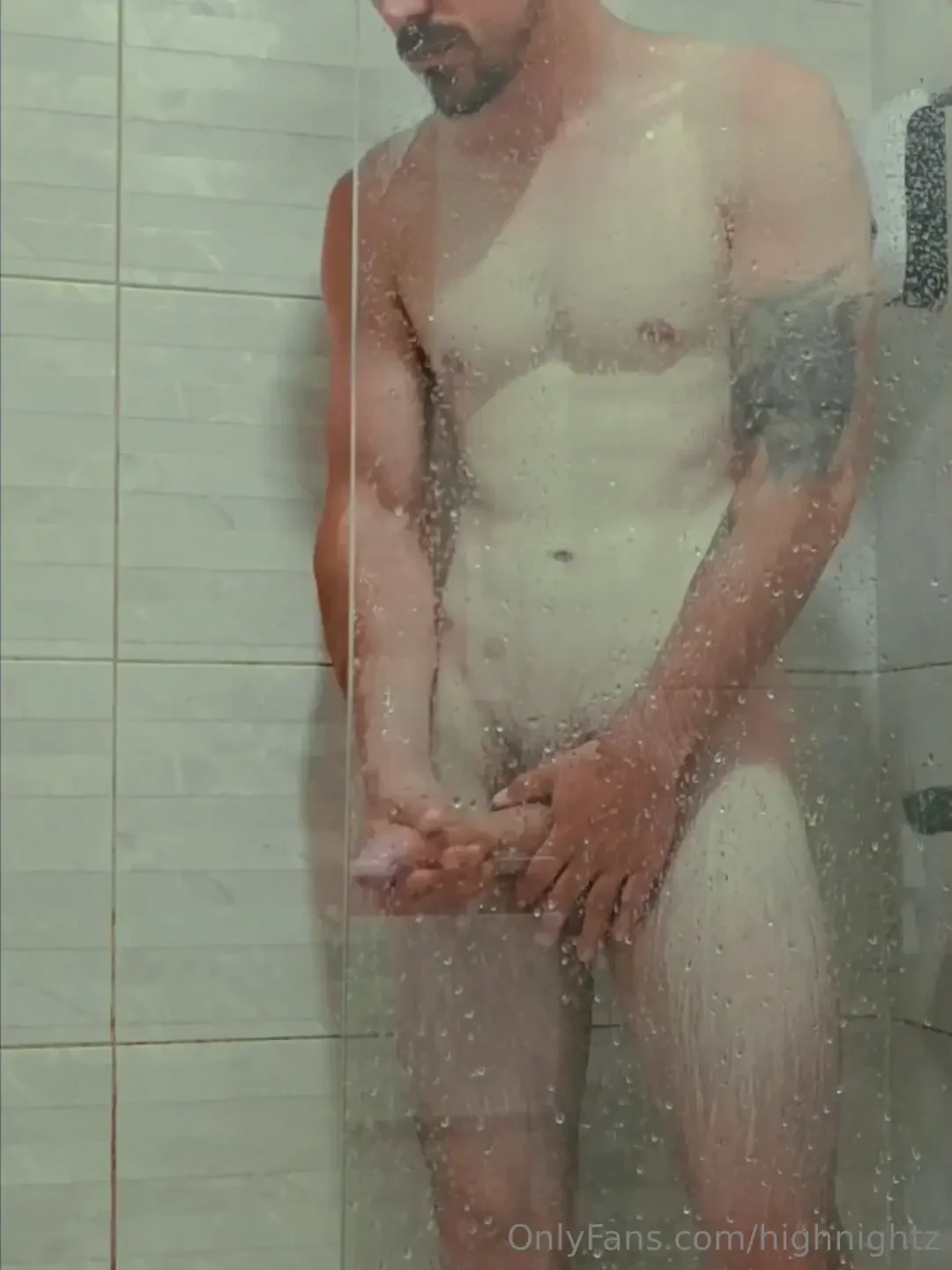 Woke up hot but the morning shower got even hotter these photos are 