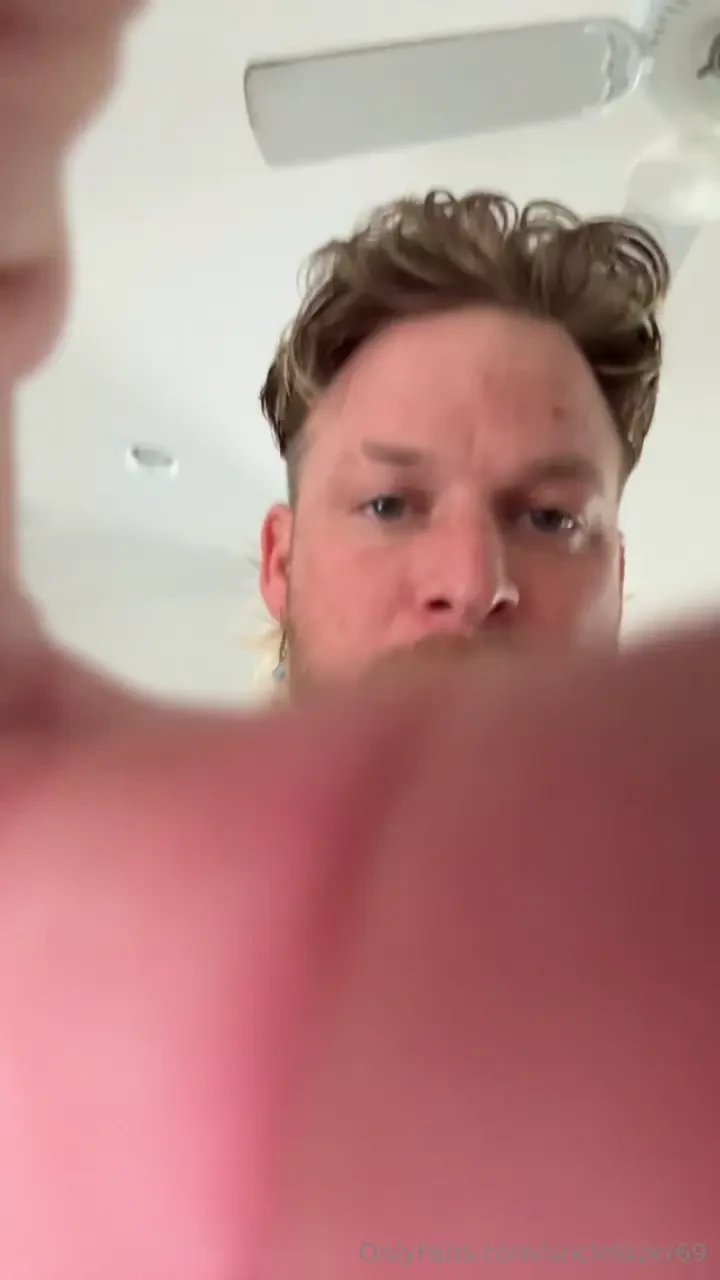 Took a risk with the white pants 