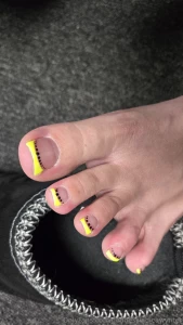 Sniff my stinky toes right out of my sweaty slippers brought back my