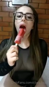 2 min video licking icecream in the most sexual way i mean doesnt