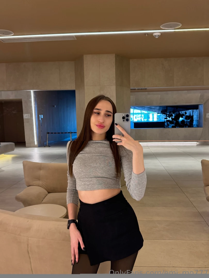 I wanted to make you happy with my photo i m waiting for your likes 