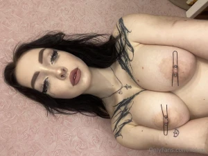 Medii_siren her pussy is soaking wet and ready for your cock and part 133