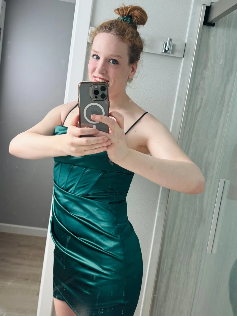 I m not wearing this for long just enough to drive you crazy 