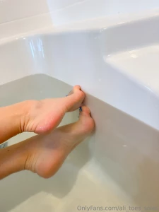 Ready for a new pedi part 1