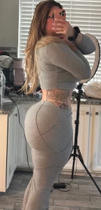 Feeling myself the heat is just a bonus