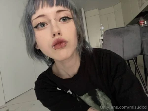 Heyyy what s going onnnn i know