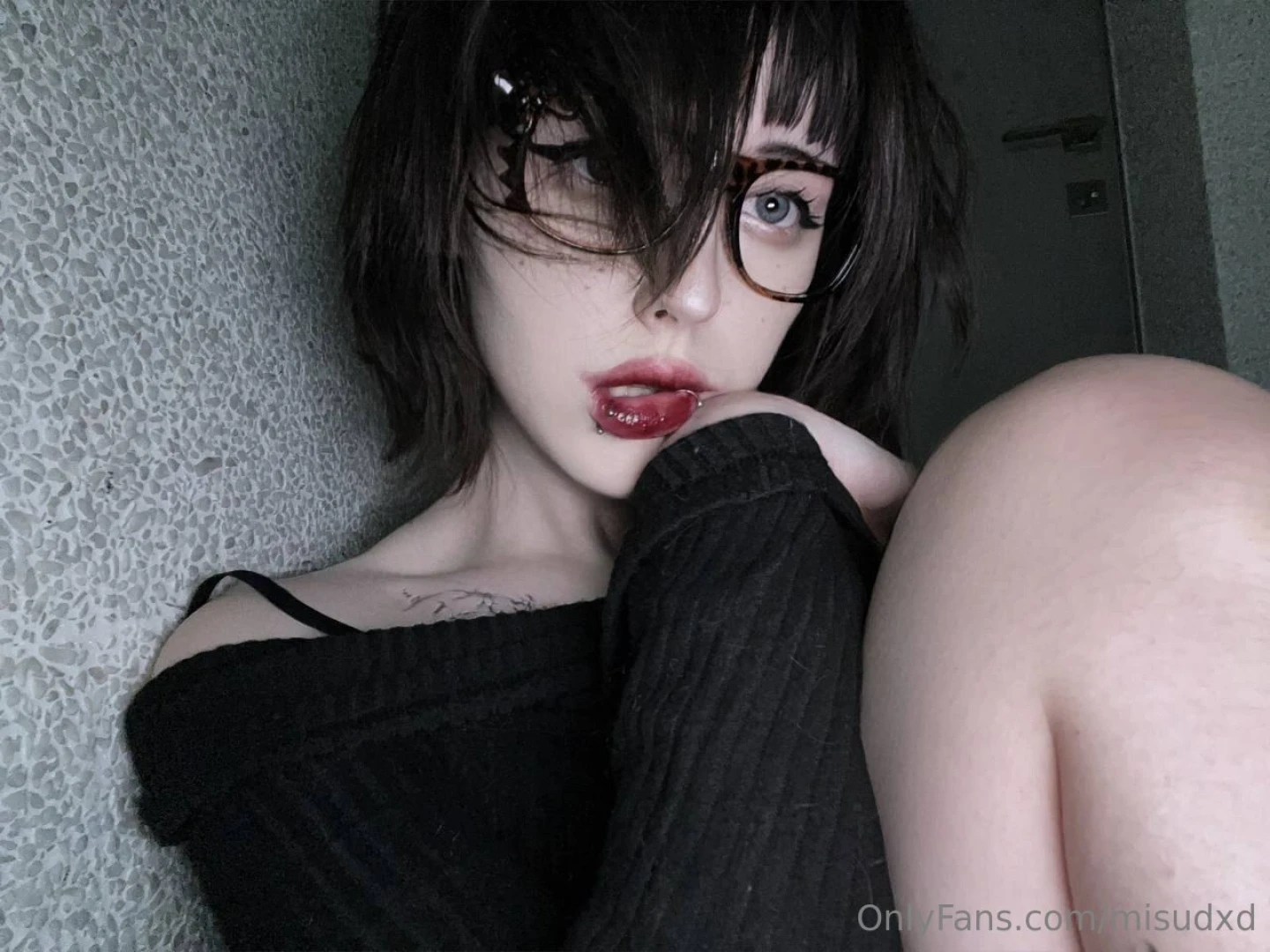 What s missing on my lips gt lt reply to dm lt 3 