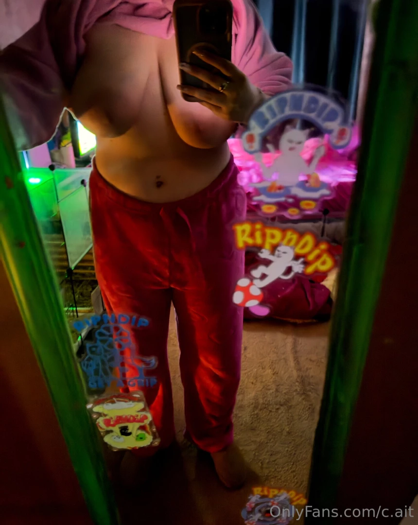 Lots and lots of boobs haha omg 