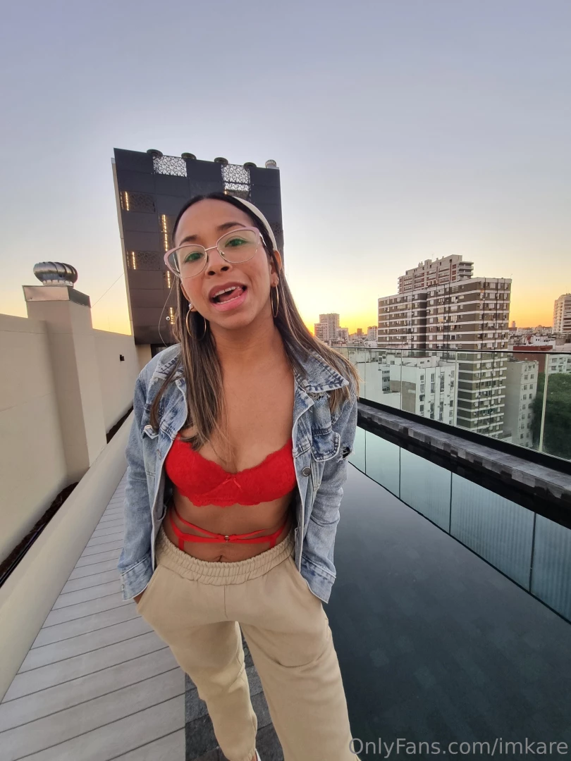 What comes to mind to do on this terrace 