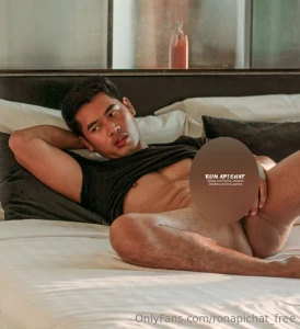 Uncensored ron_apichat