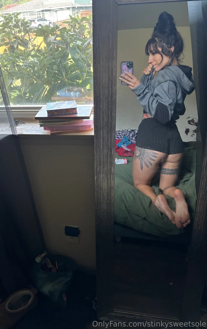 Teasing you at work with a little more than feet part 3 