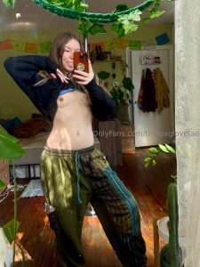 Productive pre-travel errands and work day over here in the fae land