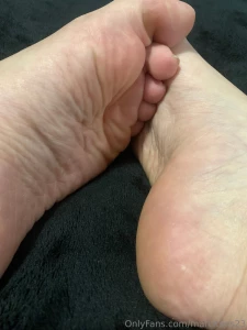 It s a lazy sunday bring me breakfast in bed and you can worship my part 2