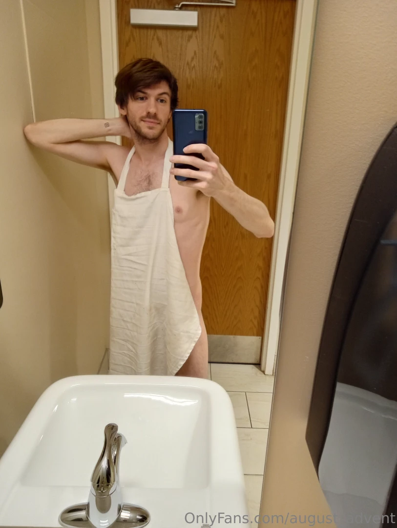 Back when i used to have too much fun at work lol swipe to undress yes part 1 
