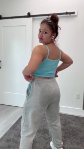 Watch this ass shake part 3