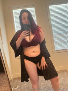 Would you fuck a curvy mom like me see over 1100 xxx photos and videos